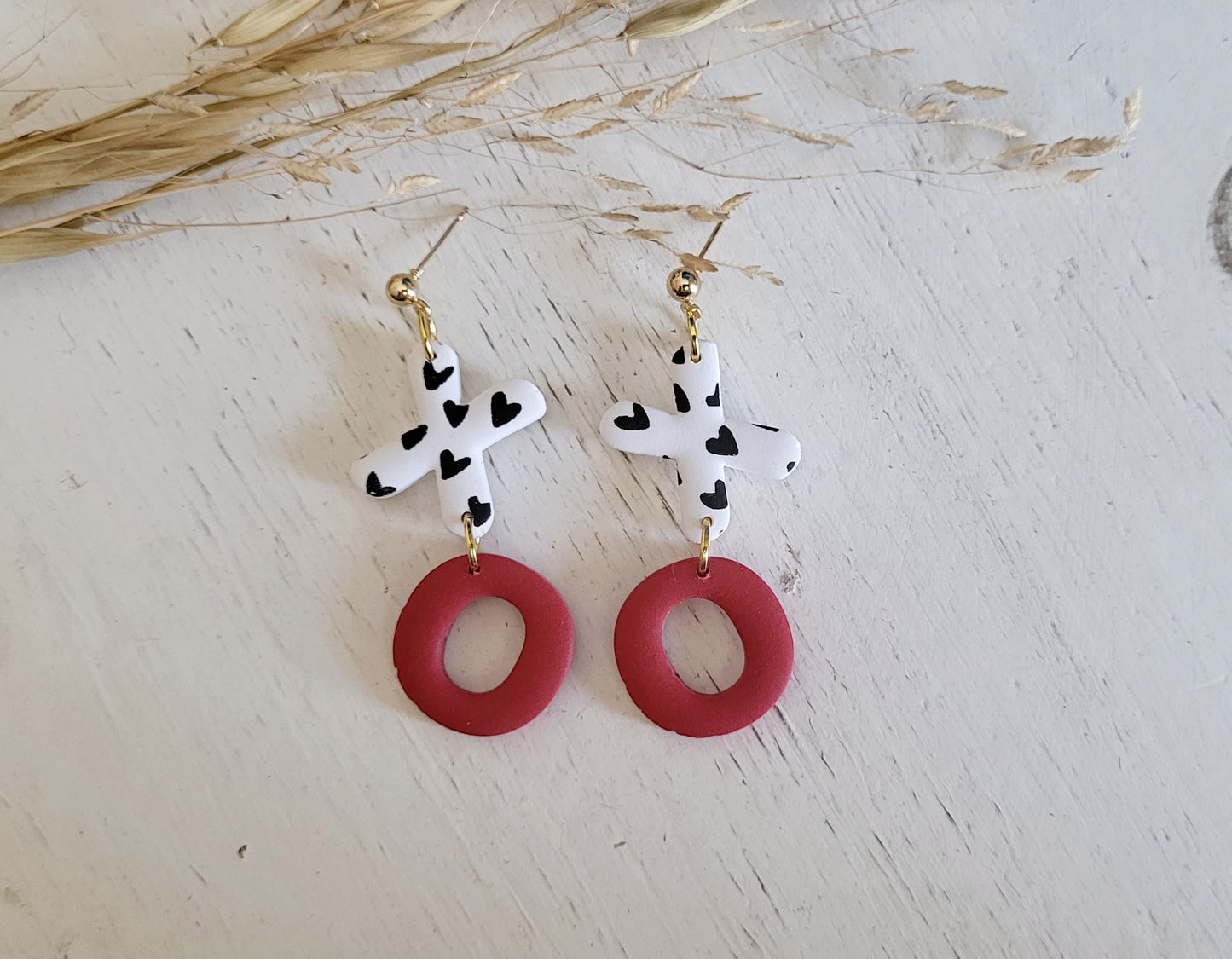 Black & White Red X&Os